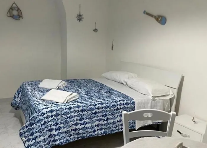 C Sta O Mar For נאפולי